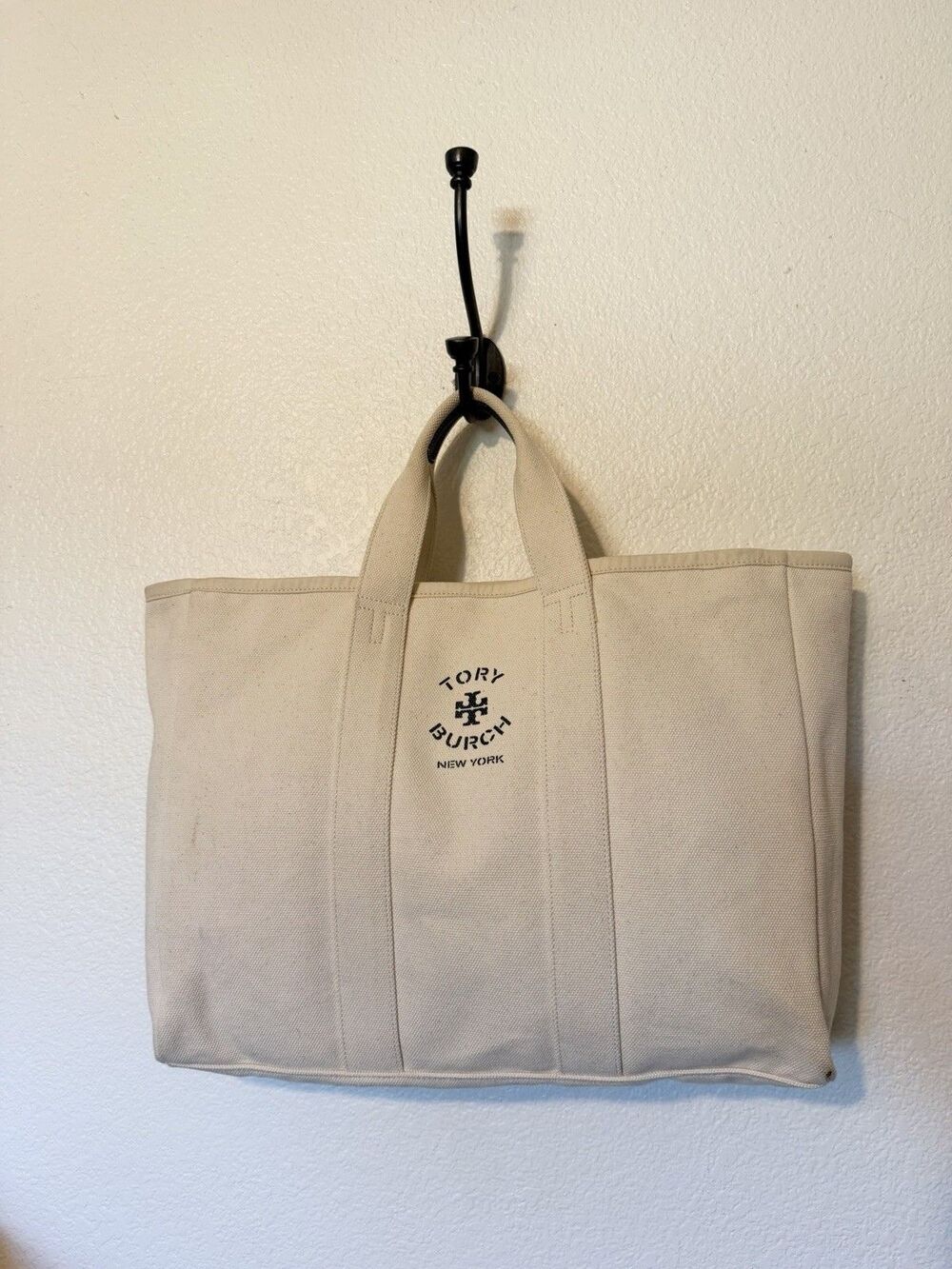 Tory Burch Large Canvas Tote Natural/Navy Blue Trim Market Shopper Beach 17x13 - Picture 2 of 15